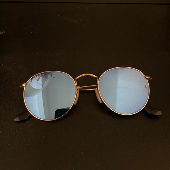 Rayban Round Gold Frame Sunglasses with Blue Lenses